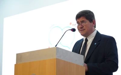 Bettini: «En estos días nuestra sociedad demanda saber, informarse, analizar y opinar»
