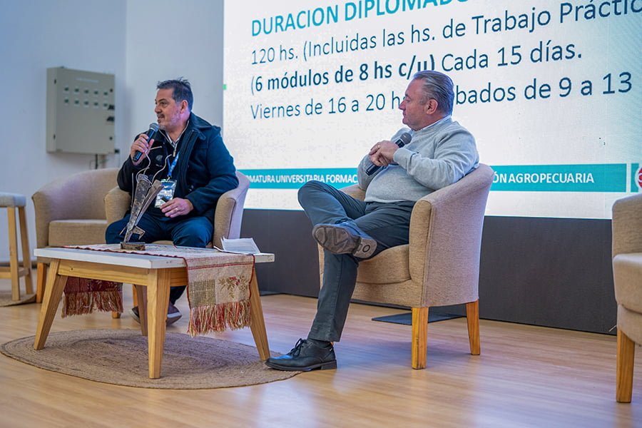 Se presentó oficialmente la primera diplomatura en comunicación agropecuaria para líderes agro